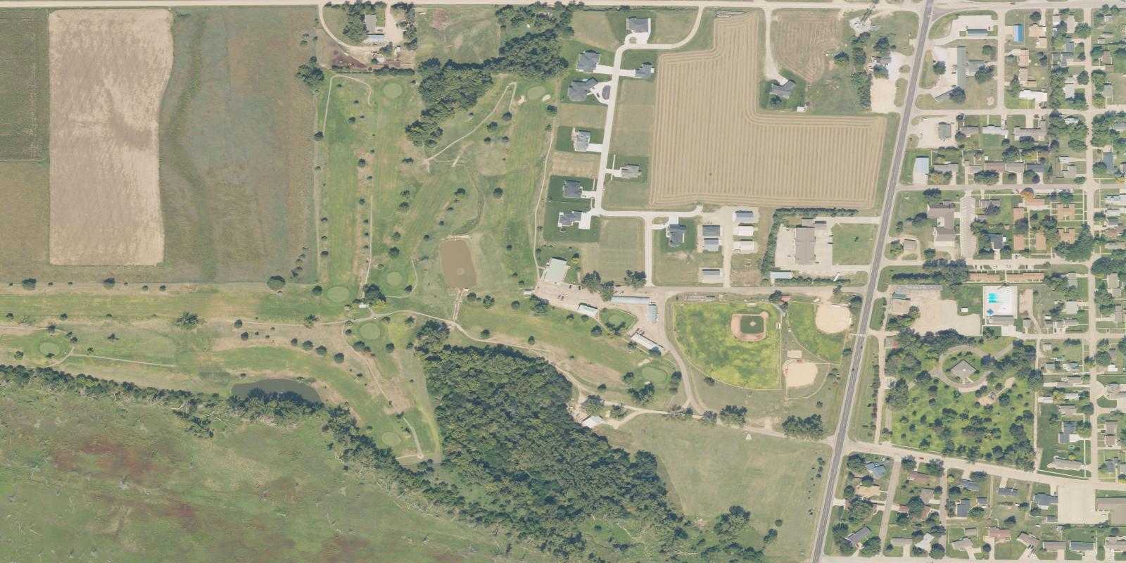 Satellite view of Alma Golf Course
