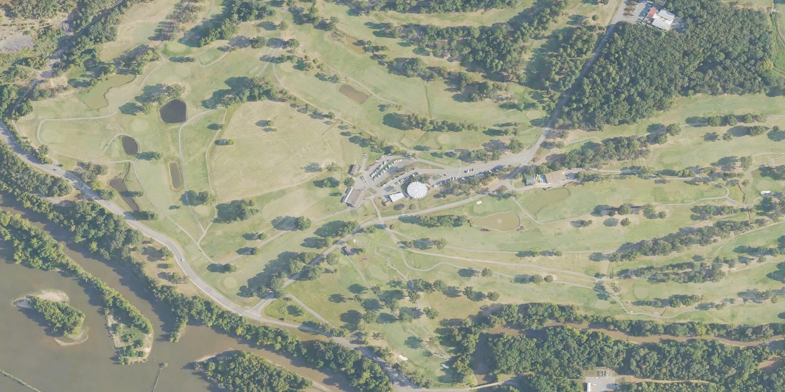 Satellite view of Burns Park Golf Course