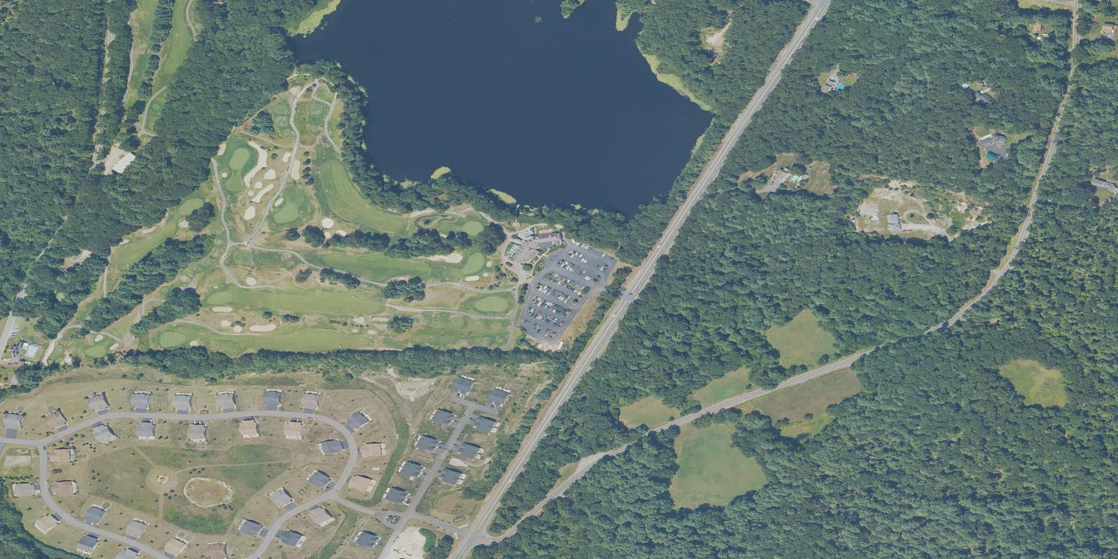 Satellite view of Crystal Lake Golf Club