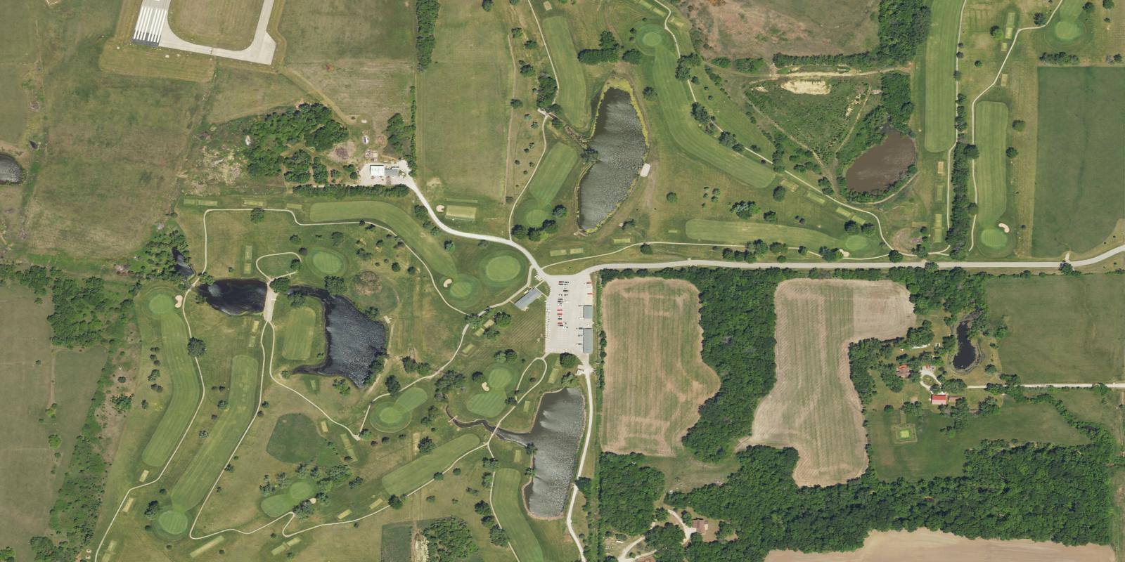 Satellite view of Emporia Municipal Golf Course