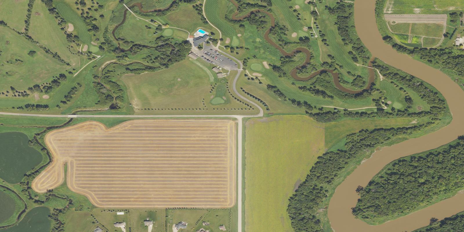 Satellite view of Grand Forks Country Club