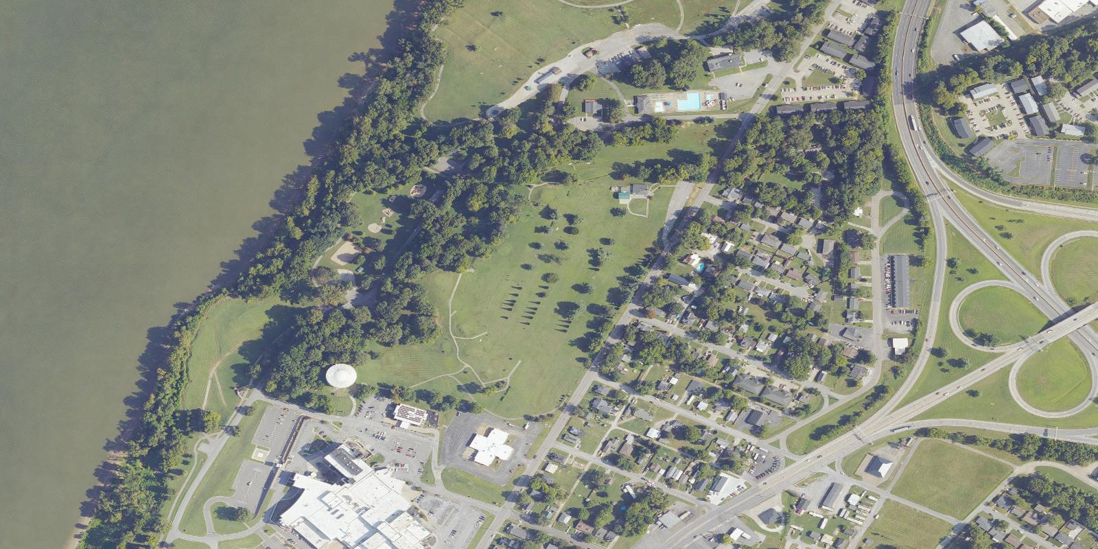 Satellite view of Henderson Municipal Golf Course