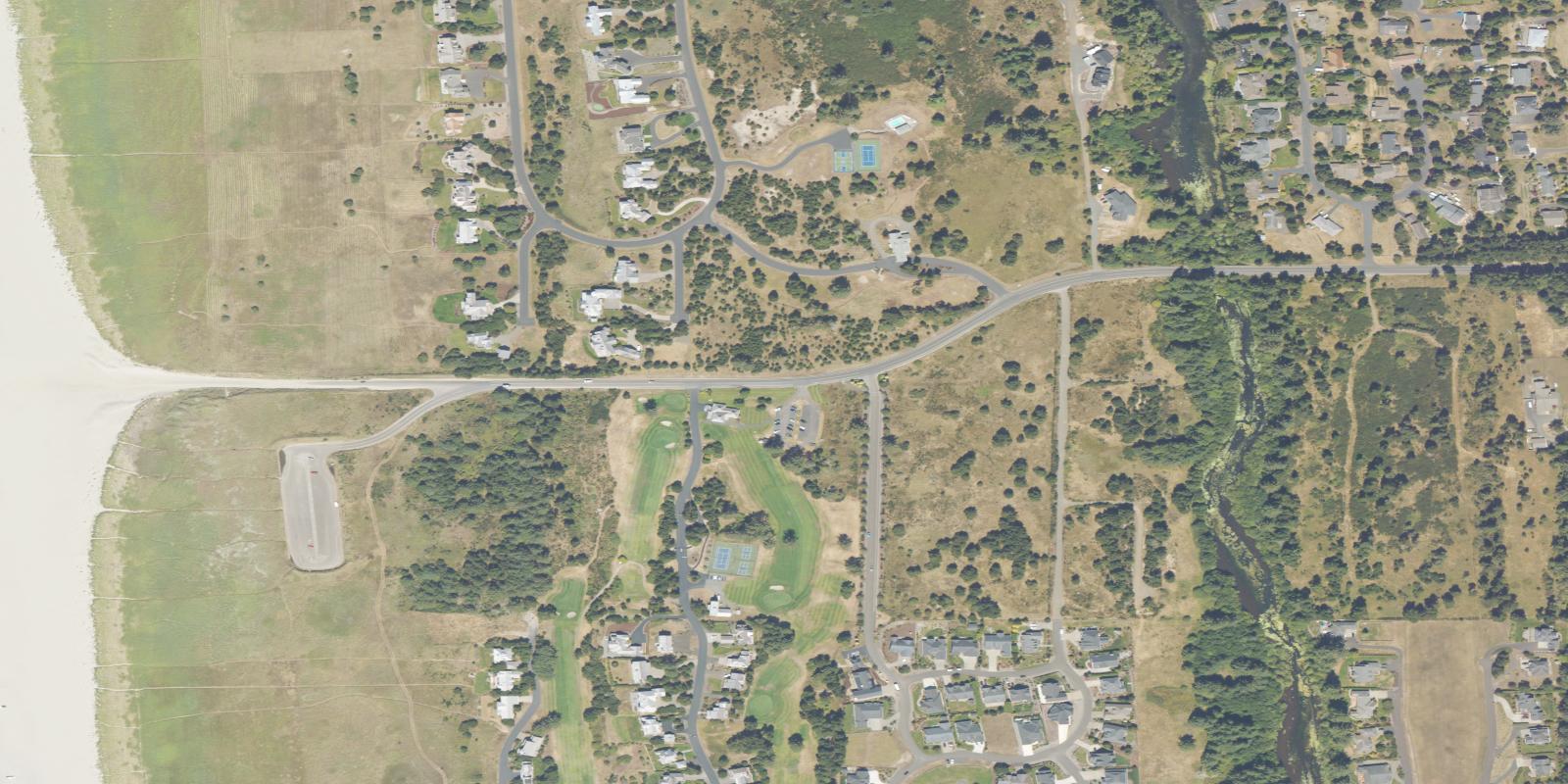 Satellite view of Highlands Golf Course