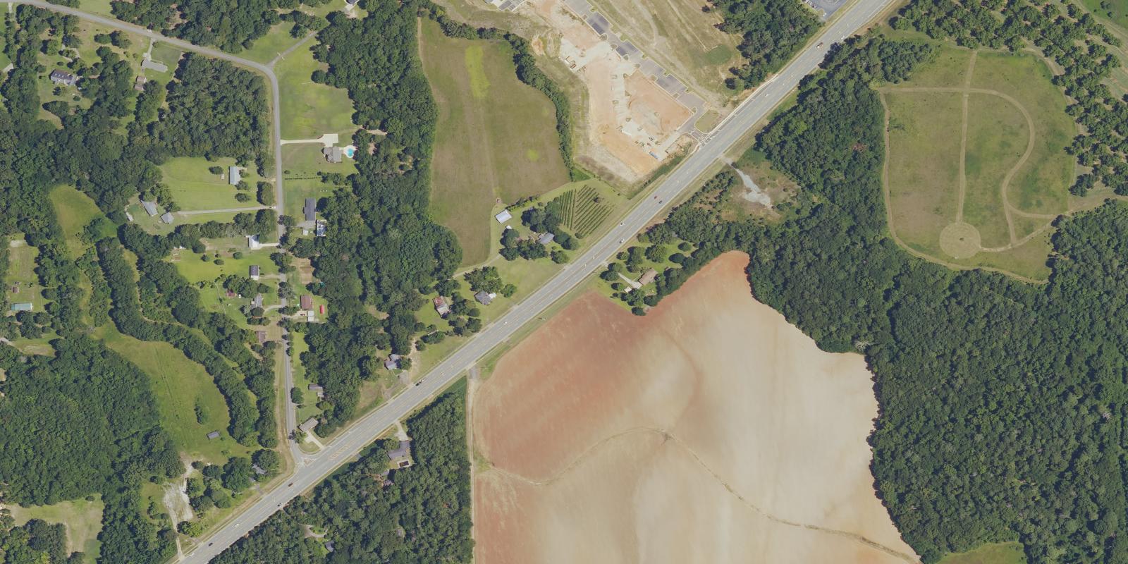 Satellite view of Houston Lake