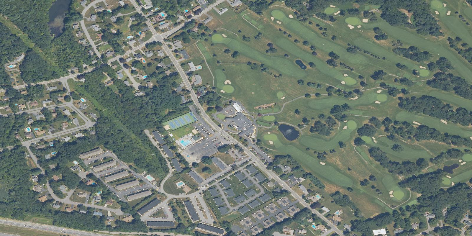 Satellite view of Kirkbrae Country Club