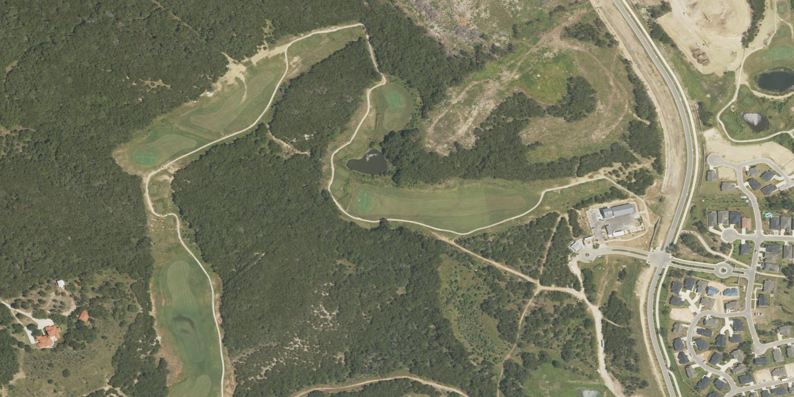 Satellite view of Kissing Tree Golf Club