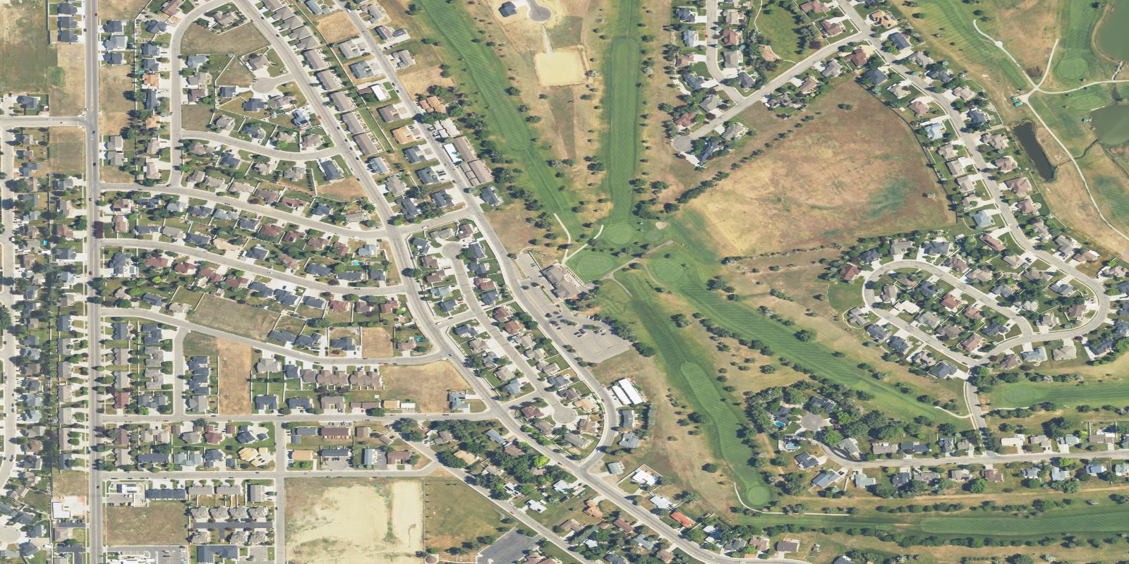 Satellite view of Lake Hills Golf Course