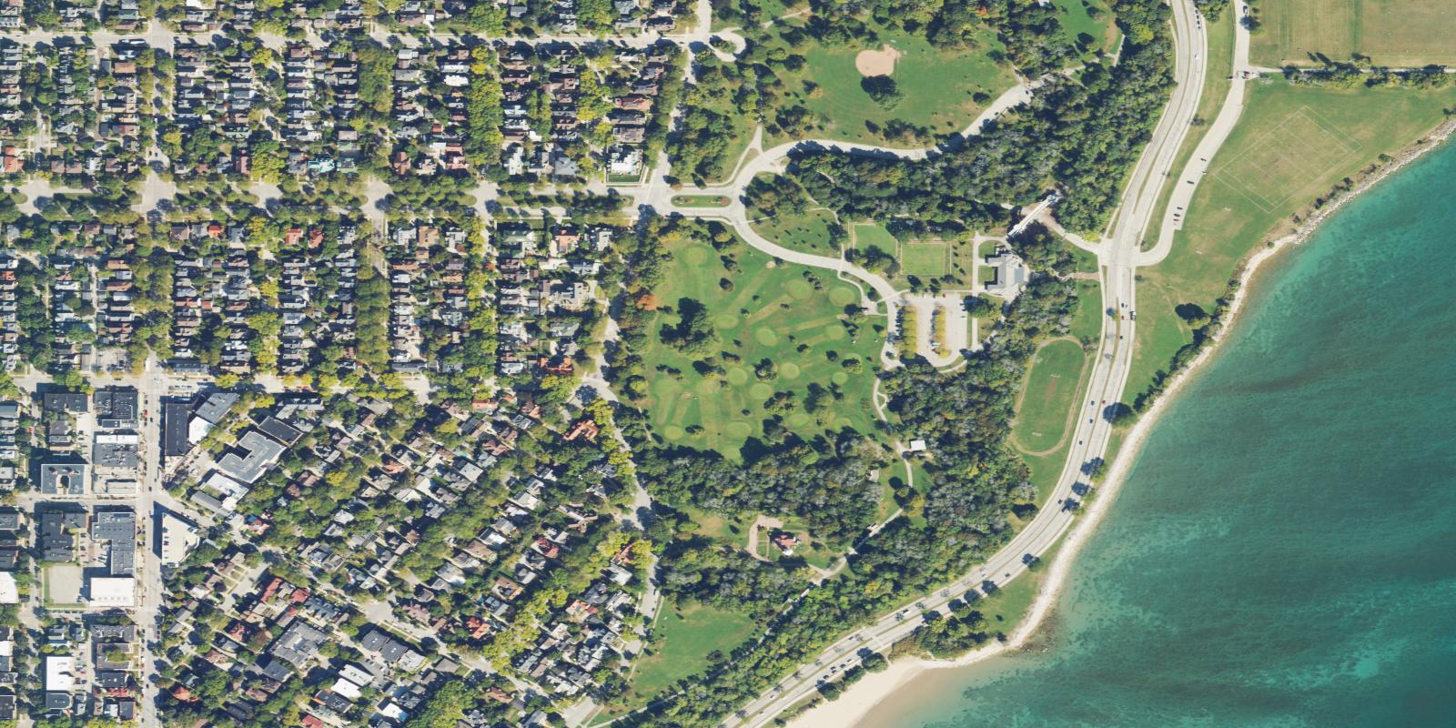 Satellite view of Lake Park Golf Course