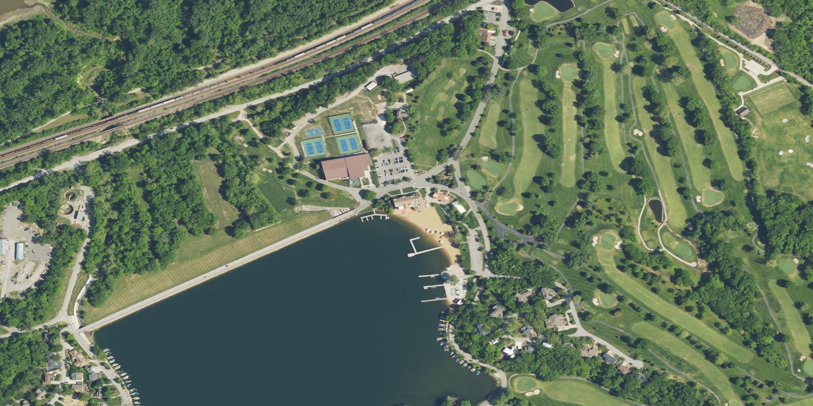 Satellite view of Lake Quivira Country Club