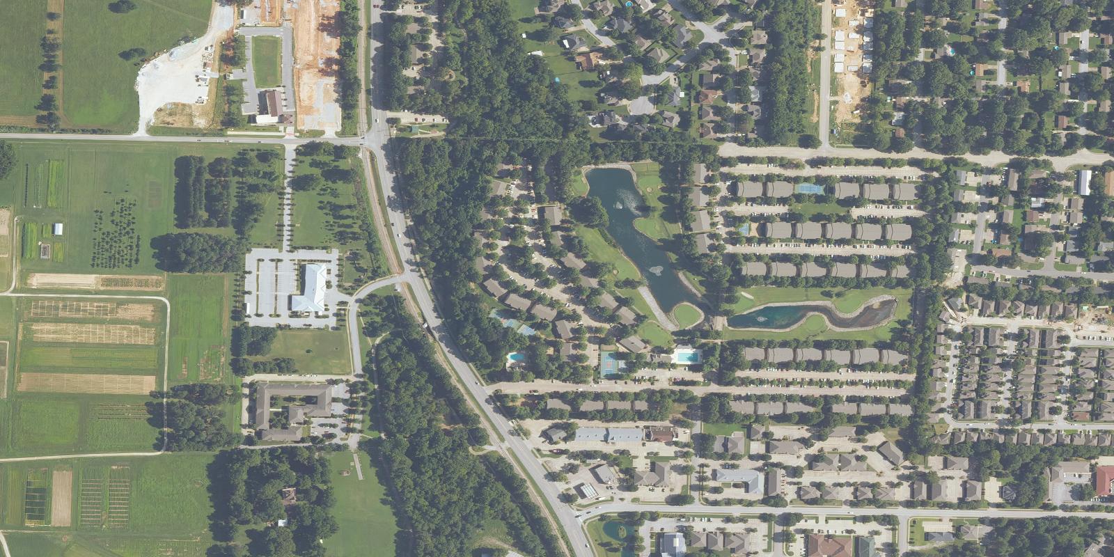 Satellite view of Lakeside Village Golf & Athletic Club