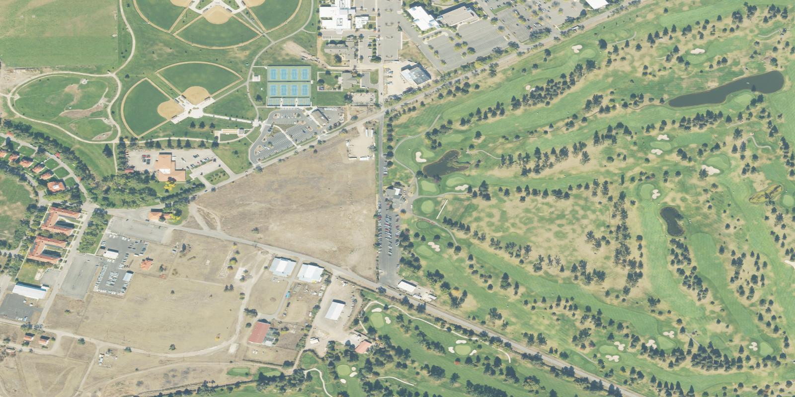 Satellite view of Larchmont Golf Course