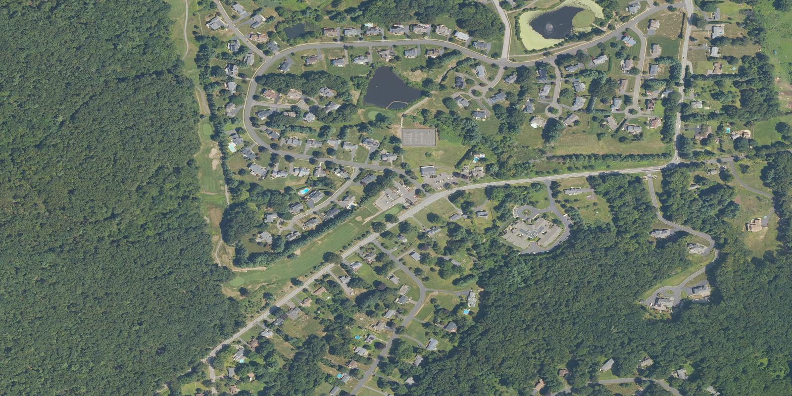 Satellite view of Minnechaug Golf Course