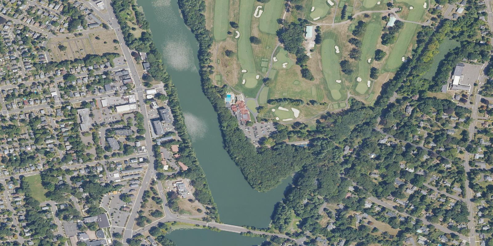 Satellite view of New Haven Country Club