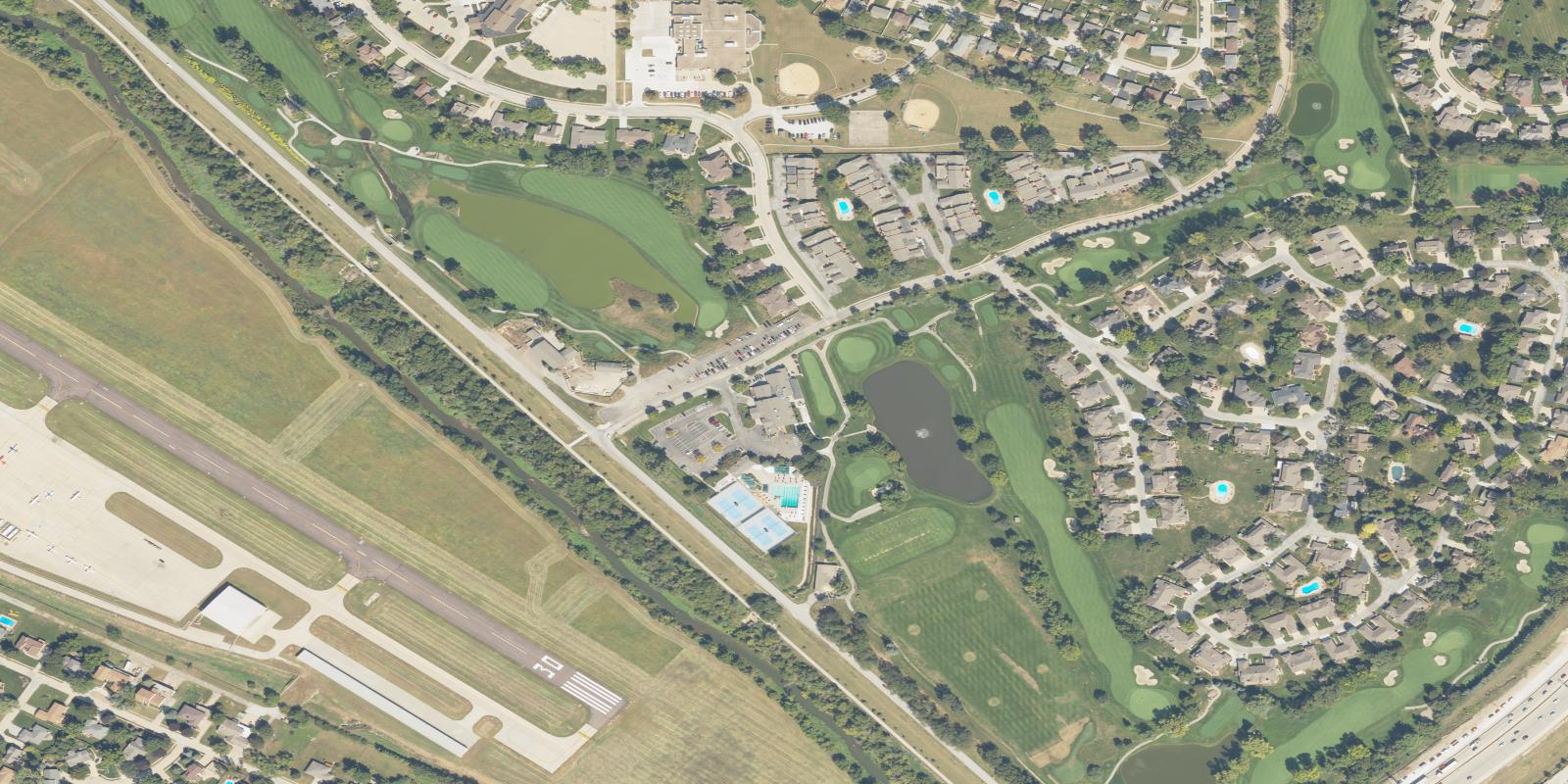Satellite view of Oak Hills Country Club