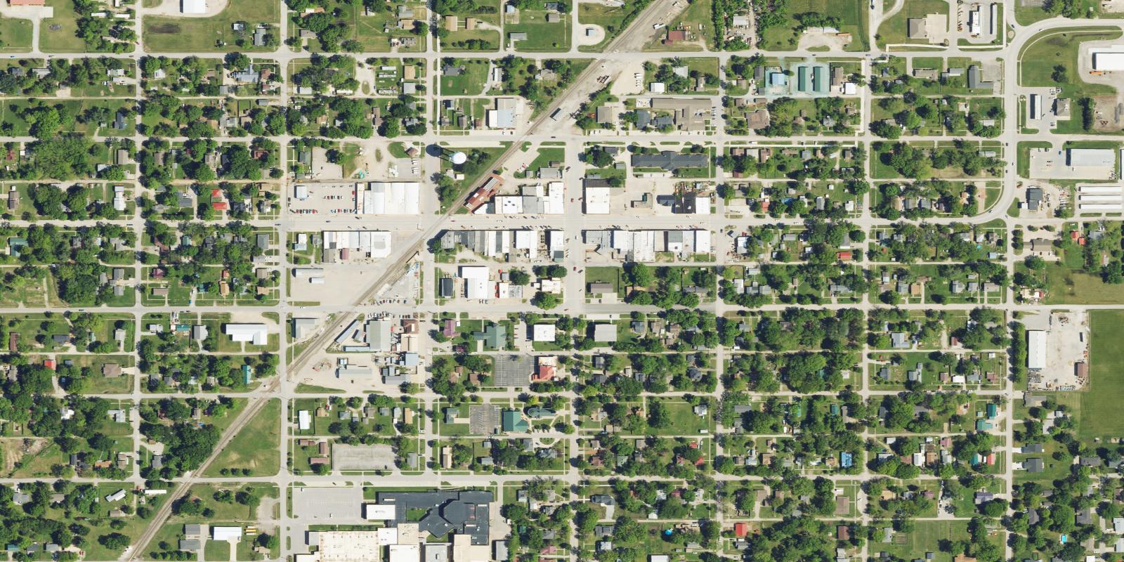 Satellite view of Osage City Country Club