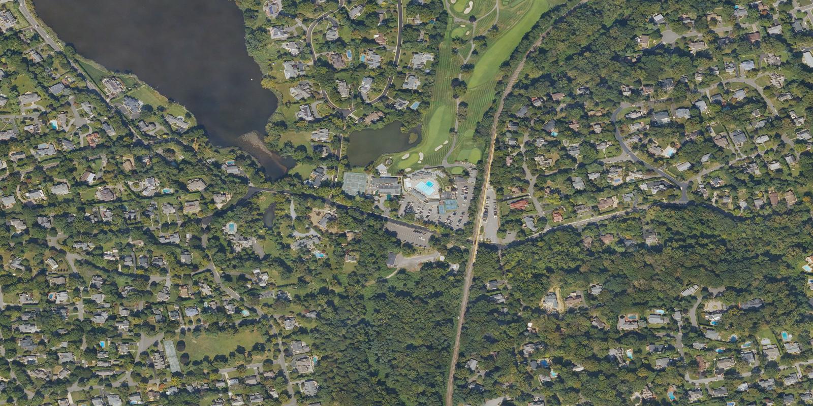 Satellite view of Plandome Country Club