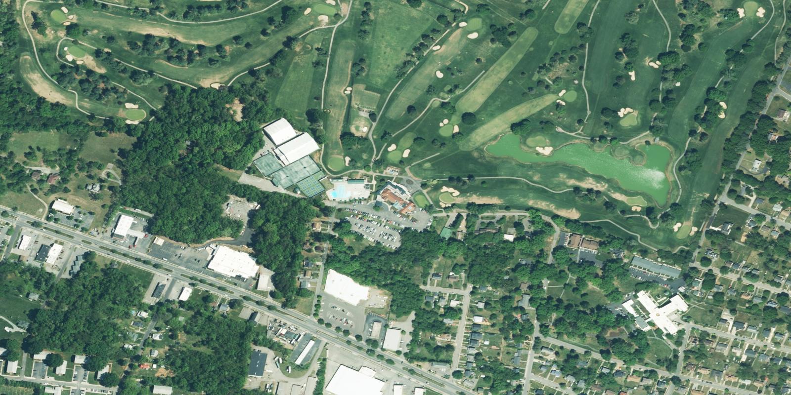 Satellite view of Roanoke Country Club