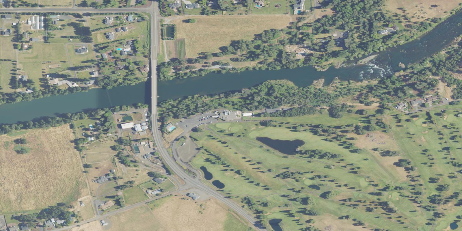 Satellite view of Roseburg Country Club