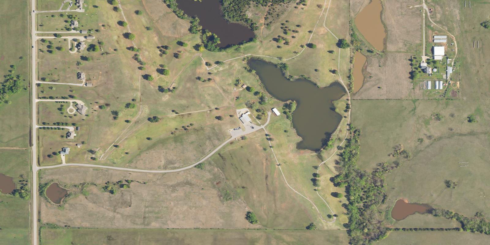 Satellite view of Stroud Municipal Golf Course