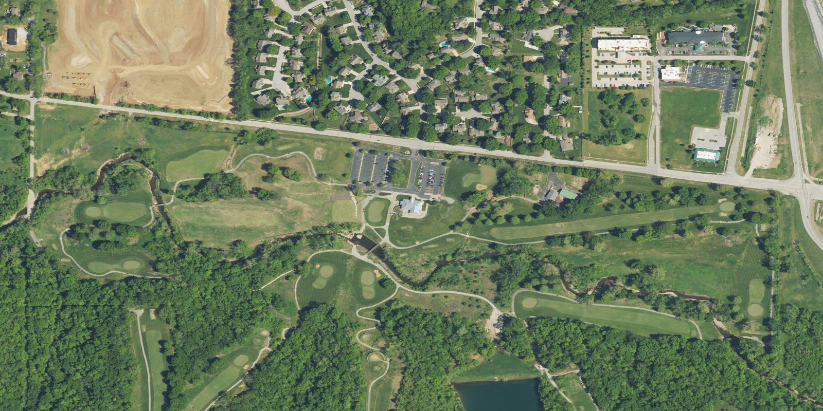 Satellite view of Tomahawk Hills Golf Course