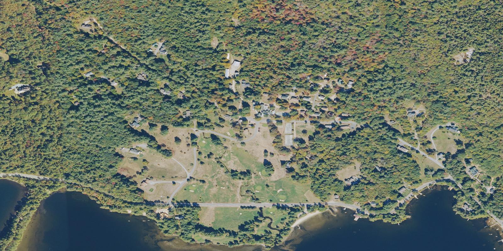 Satellite view of Twin Lake Village Golf Course