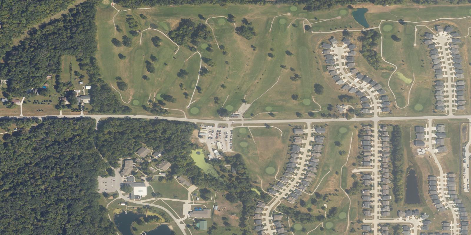 Satellite view of Woodland Hills Golf Course